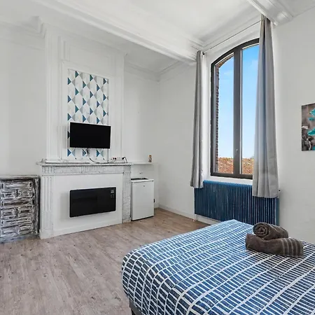 Willa Chateau Fourclins Domaine Privatif 4 Personnes Parc Et Bassin Naturel Proche De Toulouse Merville (Haute-Garonne)