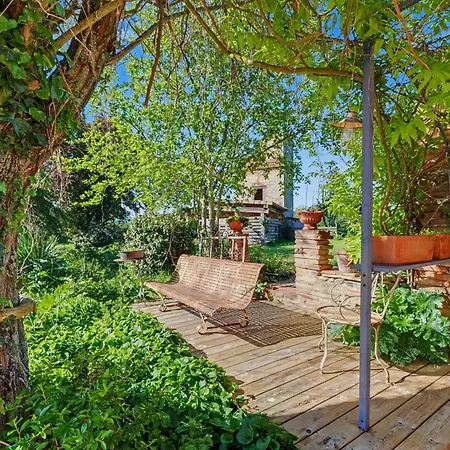 Chateau Fourclins Domaine Privatif 4 Personnes Parc Et Bassin Naturel Proche De Toulouse Merville (Haute-Garonne)